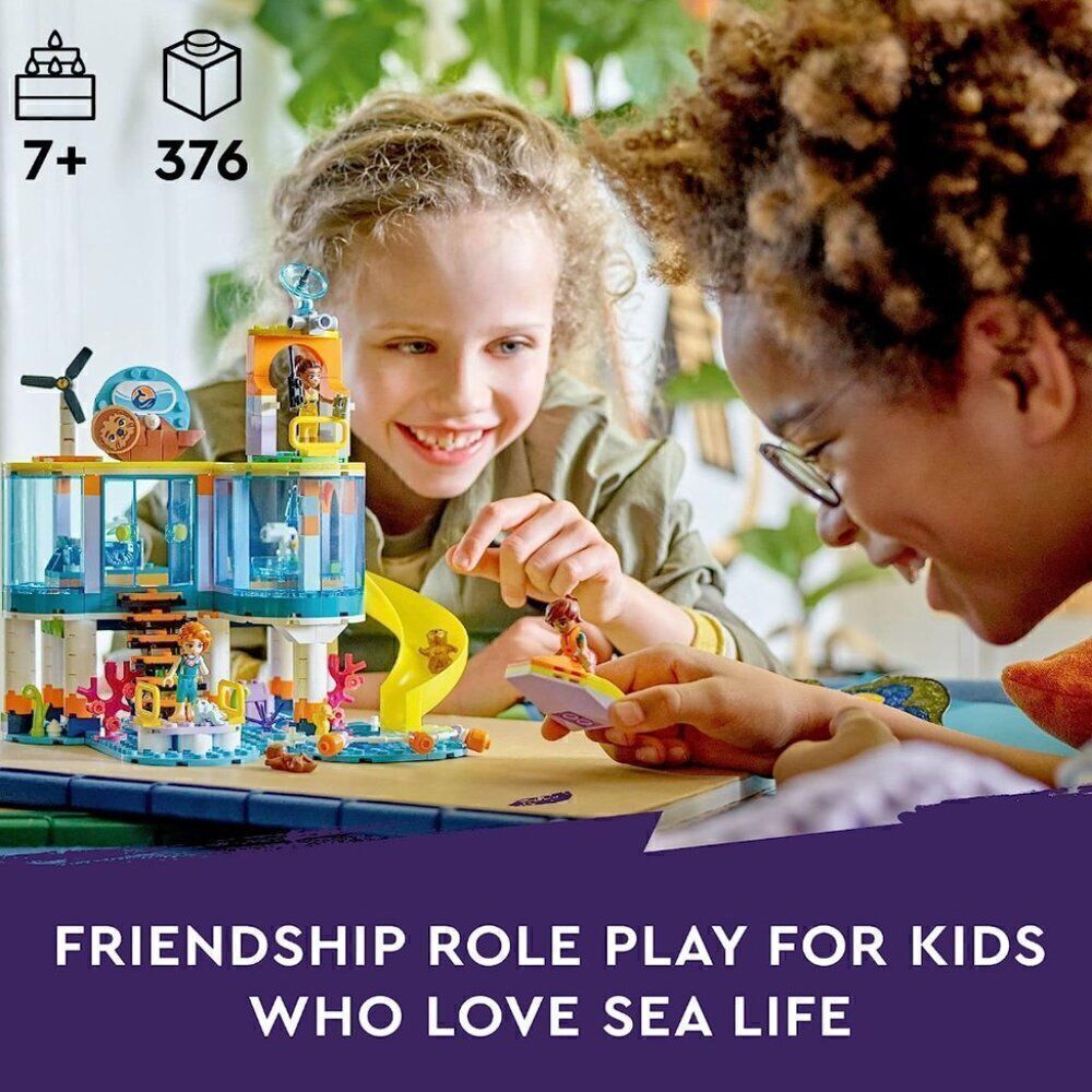 LEGO Friends Sea Rescue Center 41736 Building Toy for Ages 7+, with 3 Mini-Dolls - Picture 3 of 6